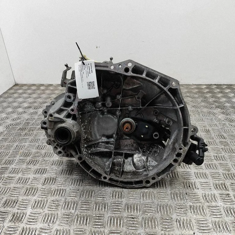 Mechaninė 6 pavarų dėžė