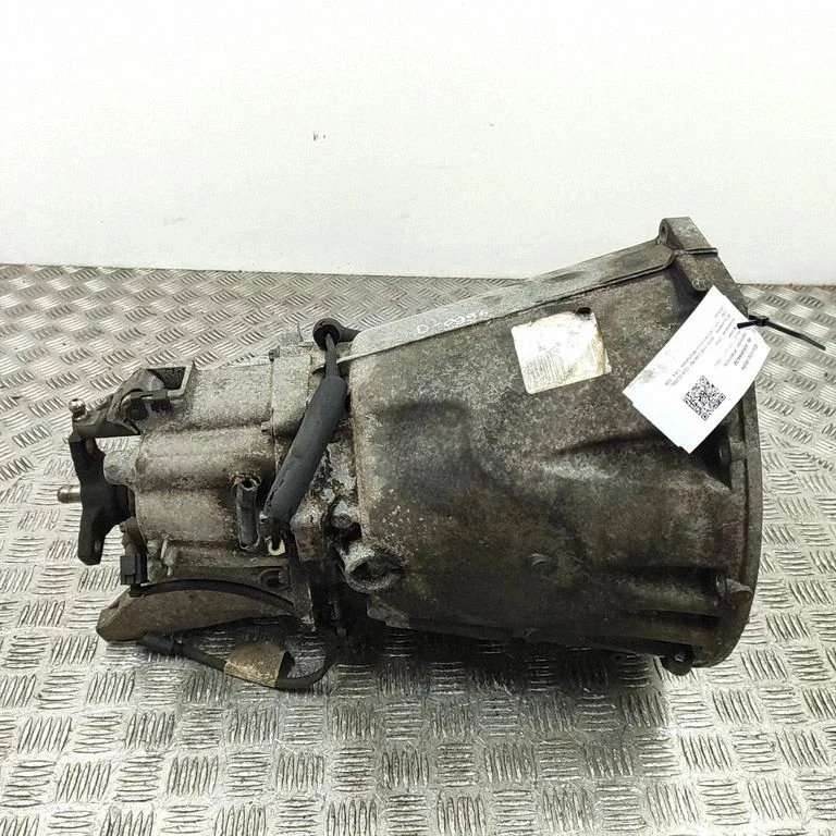 Mechaninė 6 pavarų dėžė