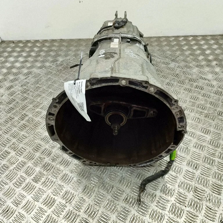 Mechaninė 6 pavarų dėžė