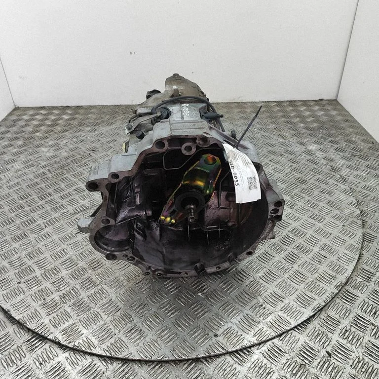 Mechaninė 6 pavarų dėžė