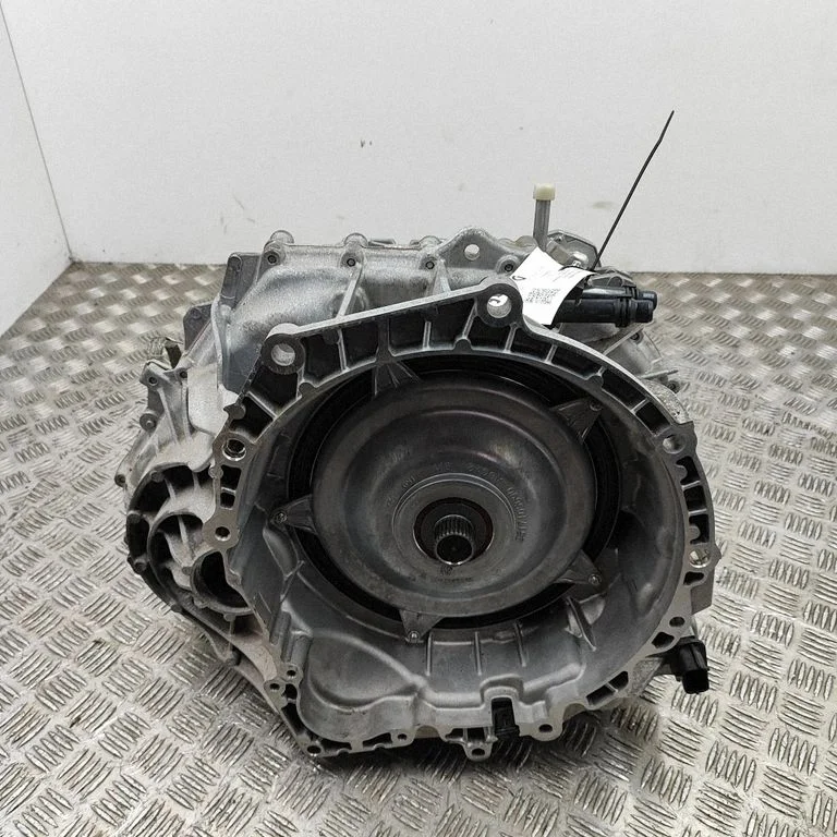 Mechaninė 6 pavarų dėžė