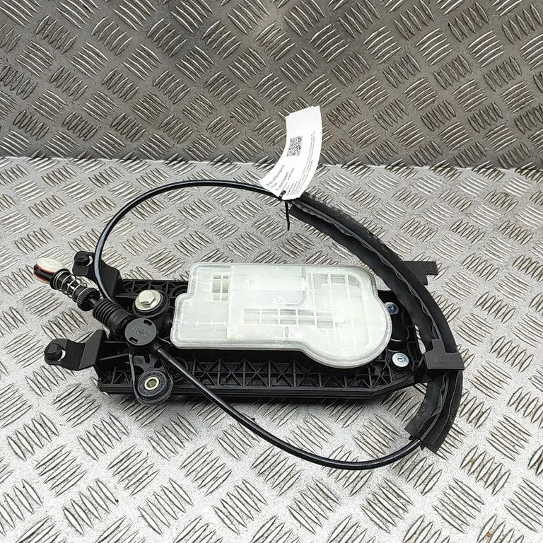 Pavarų perjungimo mechanizmas (kulisa)