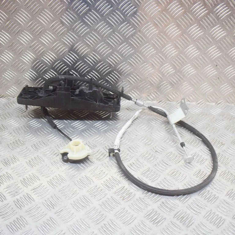 Pavarų perjungimo mechanizmas (kulisa)