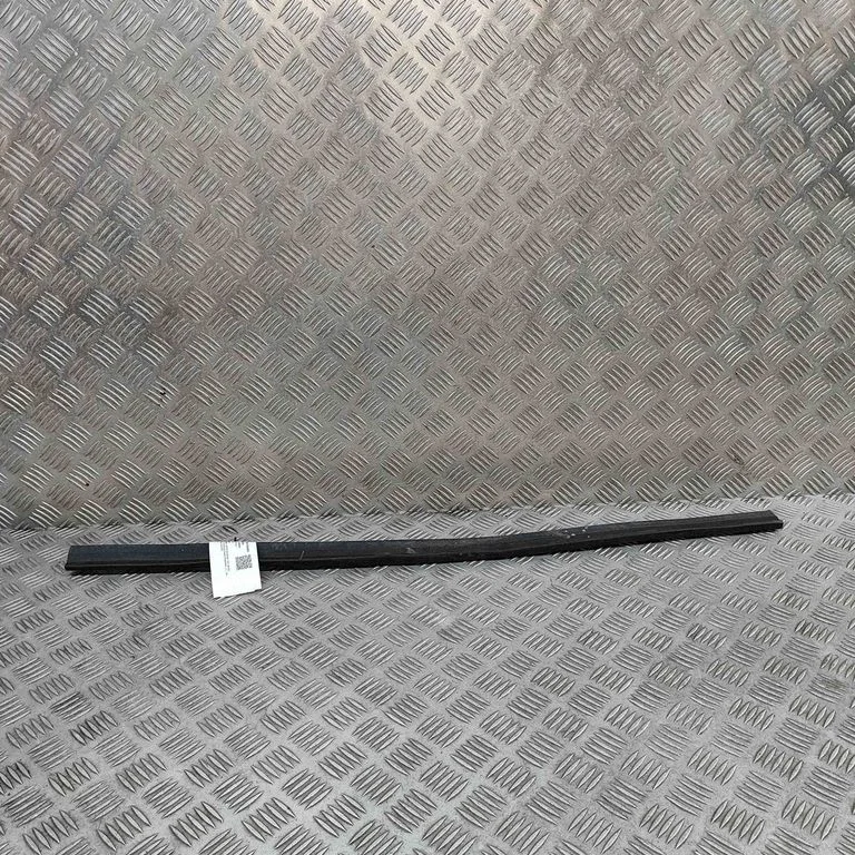 Guma variklio skyriaus