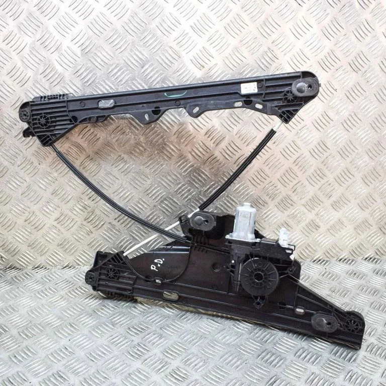 Priekinio el. Lango pakėlimo mechanizmo komplektas