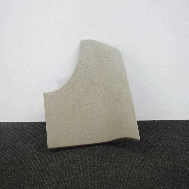 Panelės apdailos skydas (apatinis)