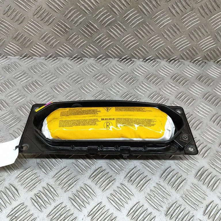 Priekinių durų oro pagalvė