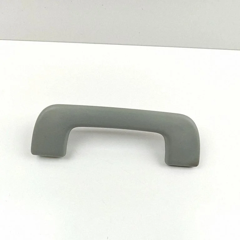 Rankenėlė priekinė