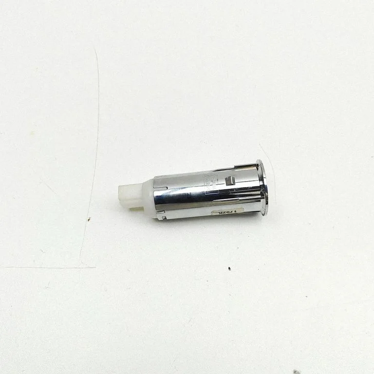 Automobilio užvedimo jungtukas