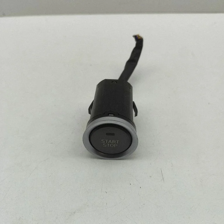 Automobilio užvedimo jungtukas