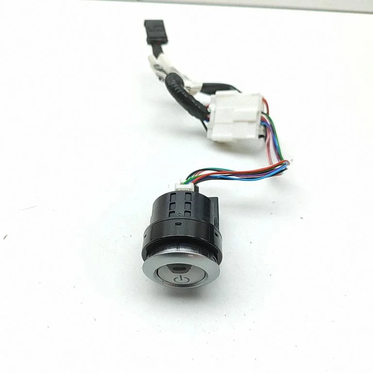 Automobilio užvedimo jungtukas