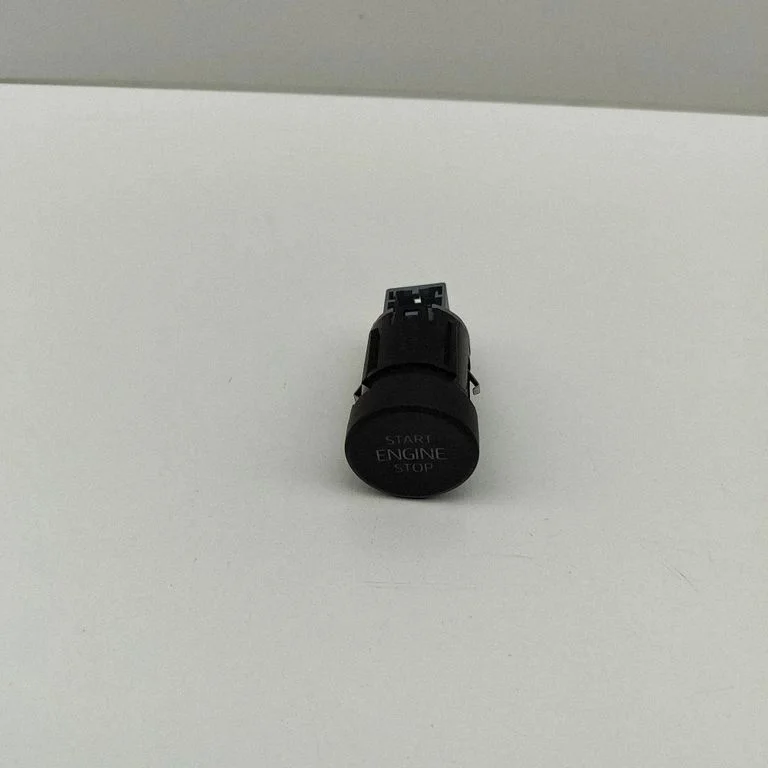 Automobilio užvedimo jungtukas