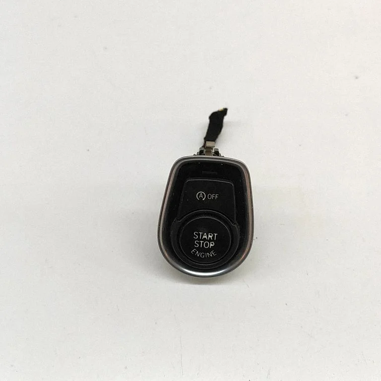 Automobilio užvedimo jungtukas