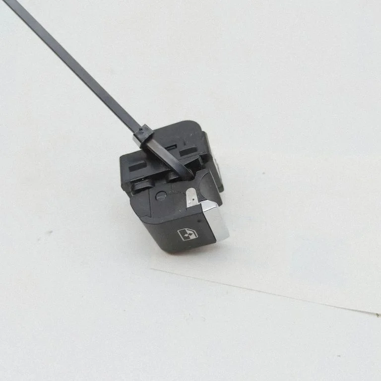 Elektrinių langų jungtukas