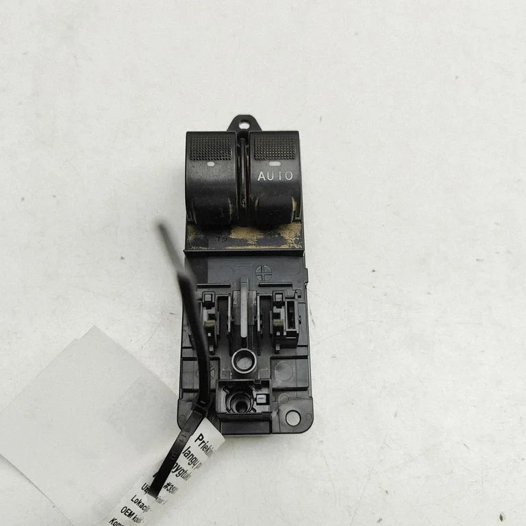 Elektrinių langų jungtukas