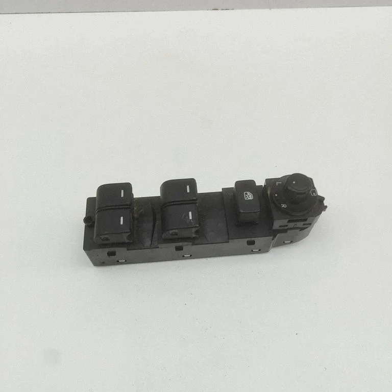 Elektrinių langų jungtukas