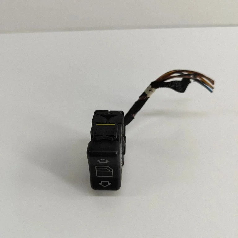 Elektrinių langų jungtukas
