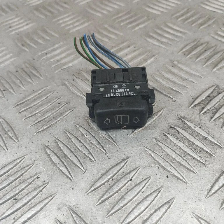 Elektrinių langų jungtukas
