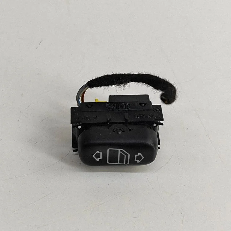 Elektrinių langų jungtukas