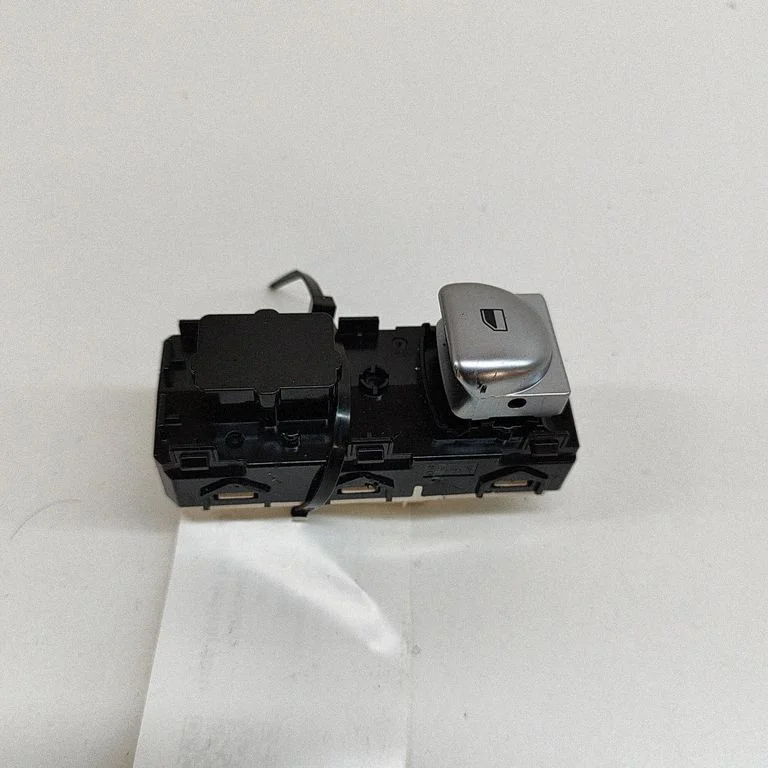 Elektrinių langų jungtukas