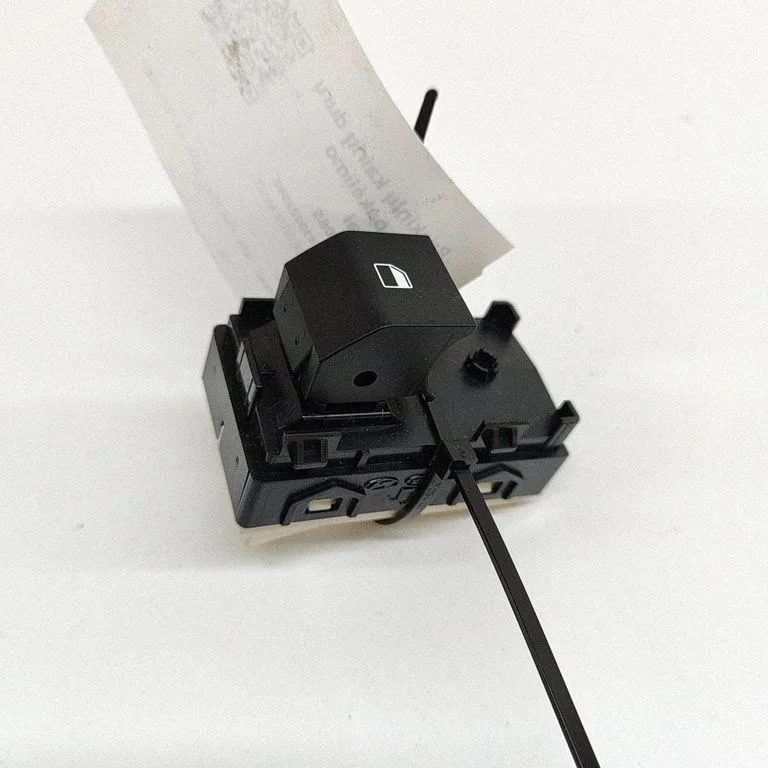 Elektrinių langų jungtukas