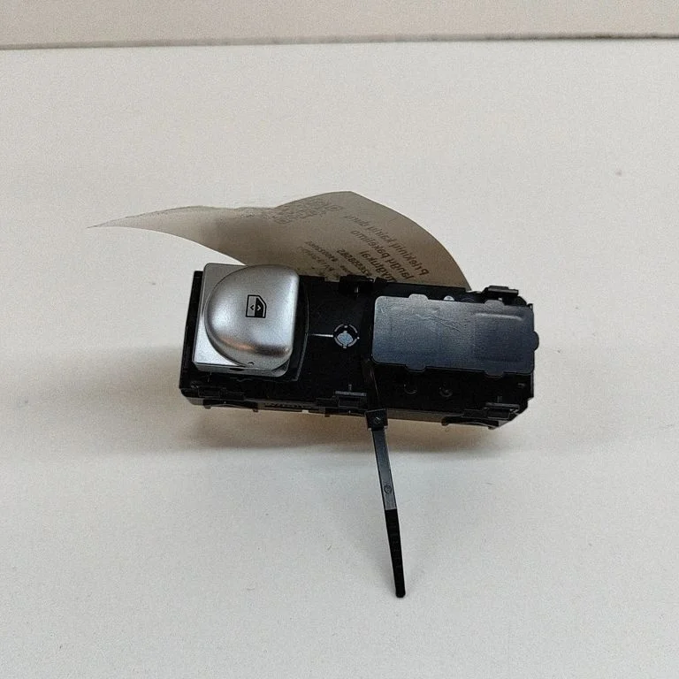 Elektrinių langų jungtukas