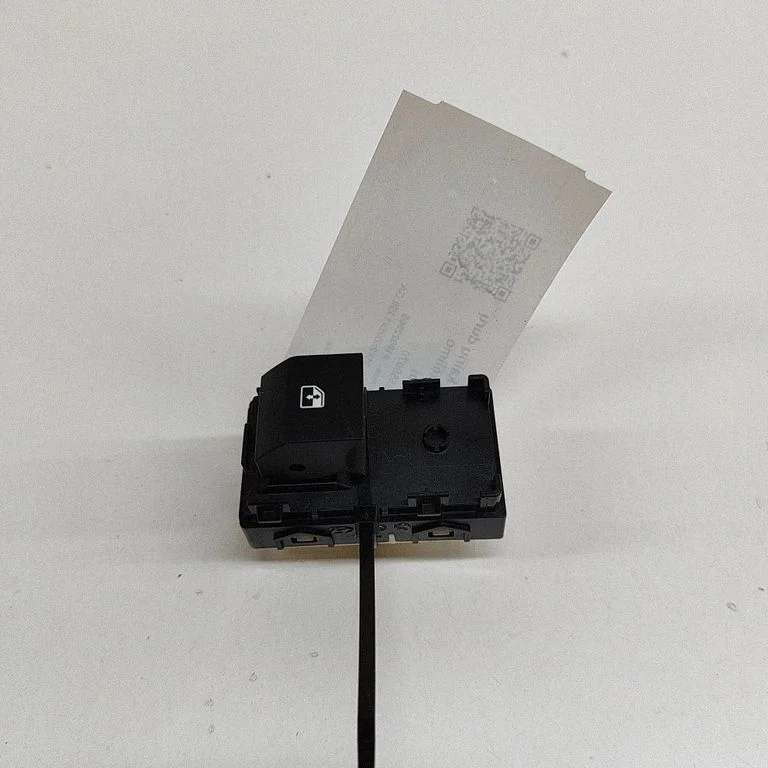 Elektrinių langų jungtukas