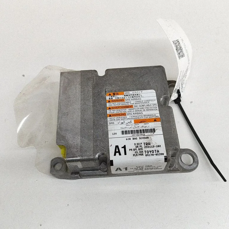 Oro pagalvių valdymo blokas