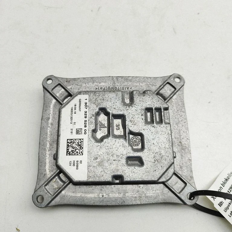 Xenon valdymo blokas