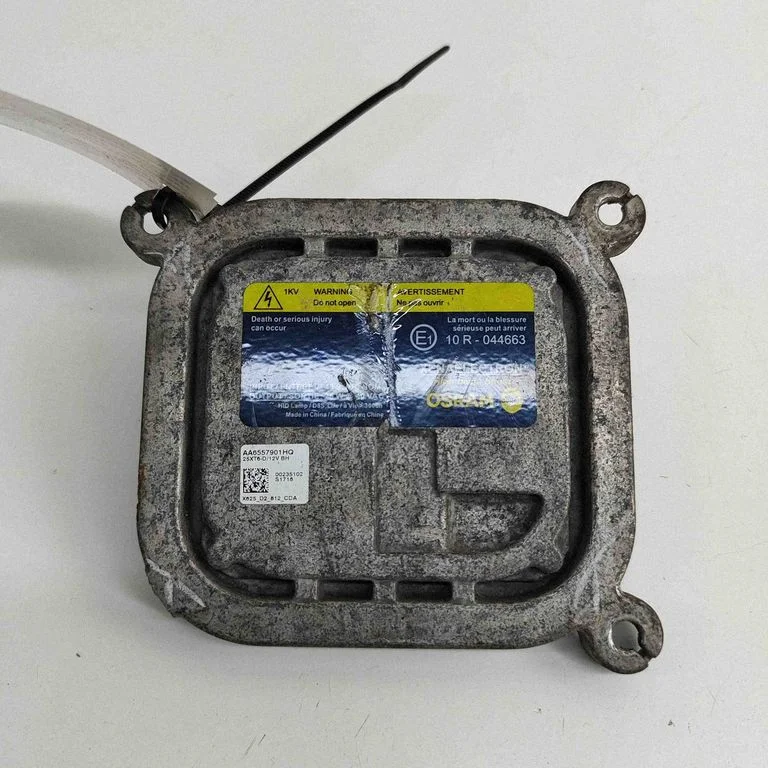 Xenon valdymo blokas
