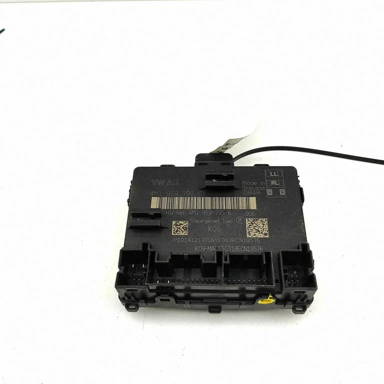 Durų elektronikos valdymo blokas