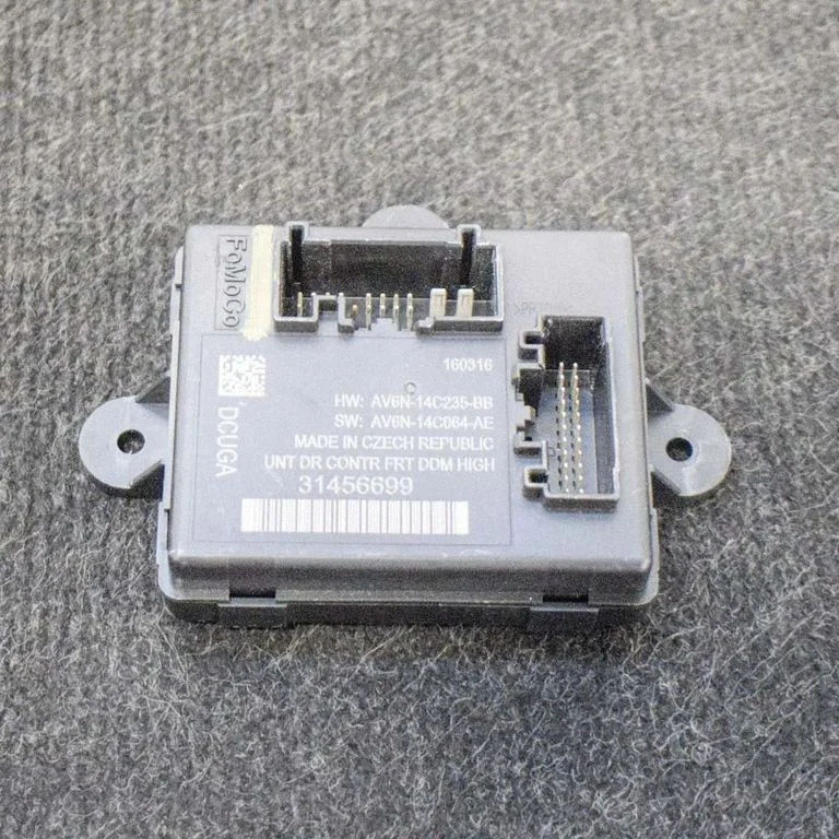 Durų elektronikos valdymo blokas