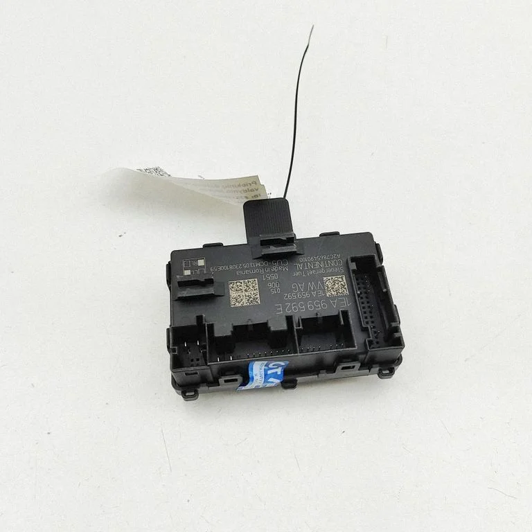 Durų elektronikos valdymo blokas