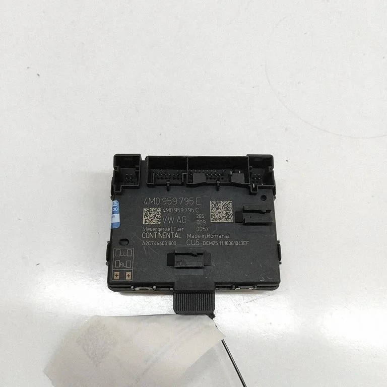 Durų elektronikos valdymo blokas