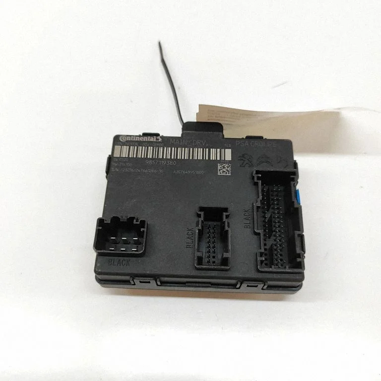 Durų elektronikos valdymo blokas