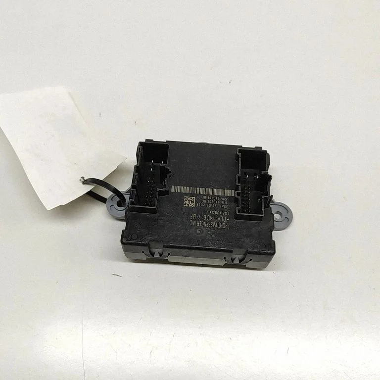 Durų elektronikos valdymo blokas