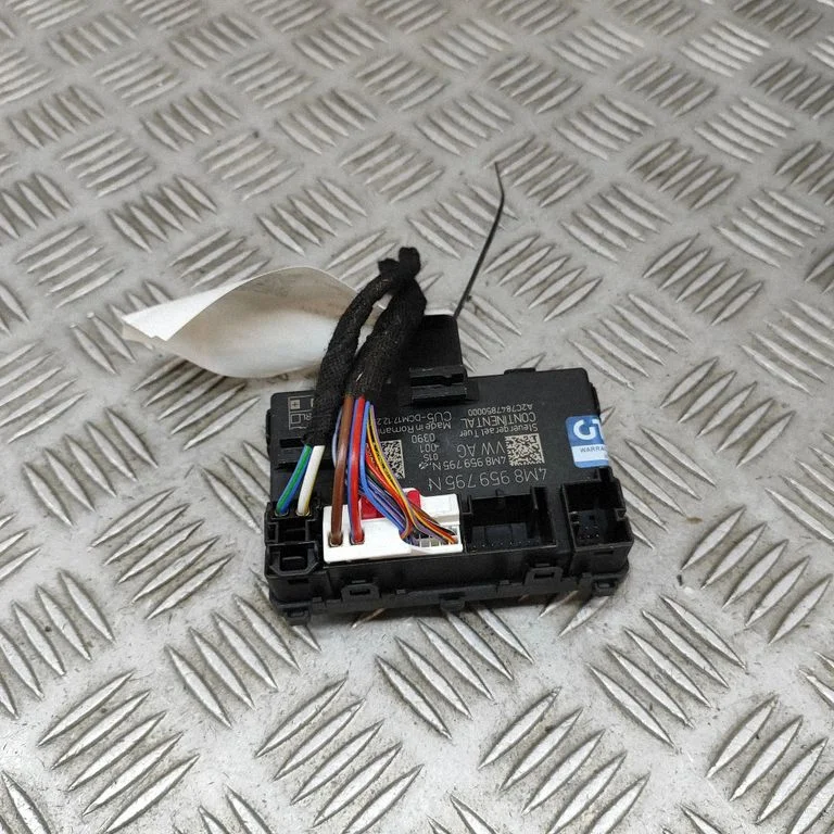 Durų elektronikos valdymo blokas