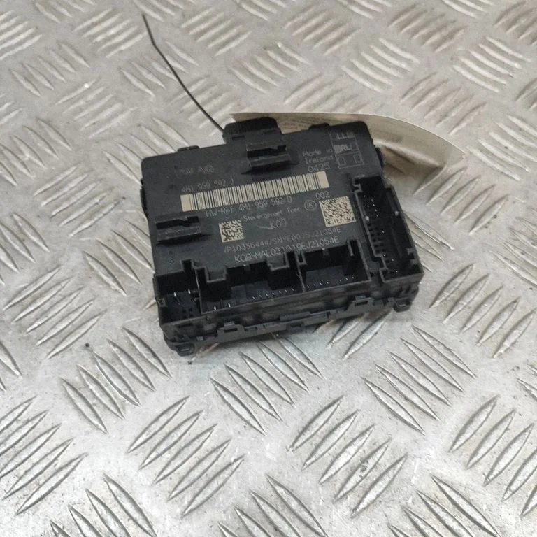 Durų elektronikos valdymo blokas