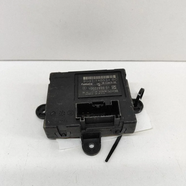 Durų elektronikos valdymo blokas
