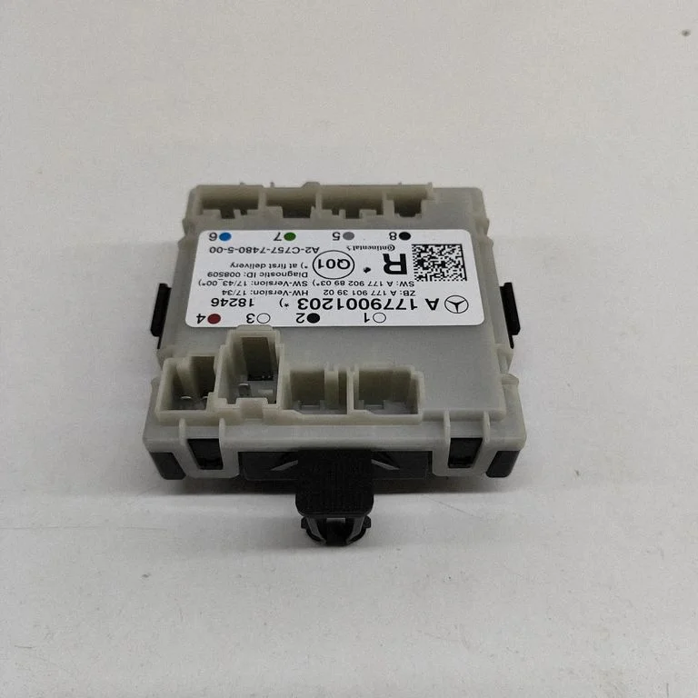 Durų elektronikos valdymo blokas