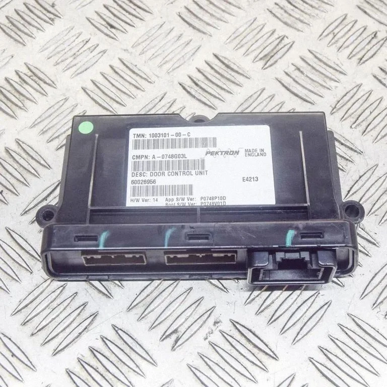 Durų elektronikos valdymo blokas