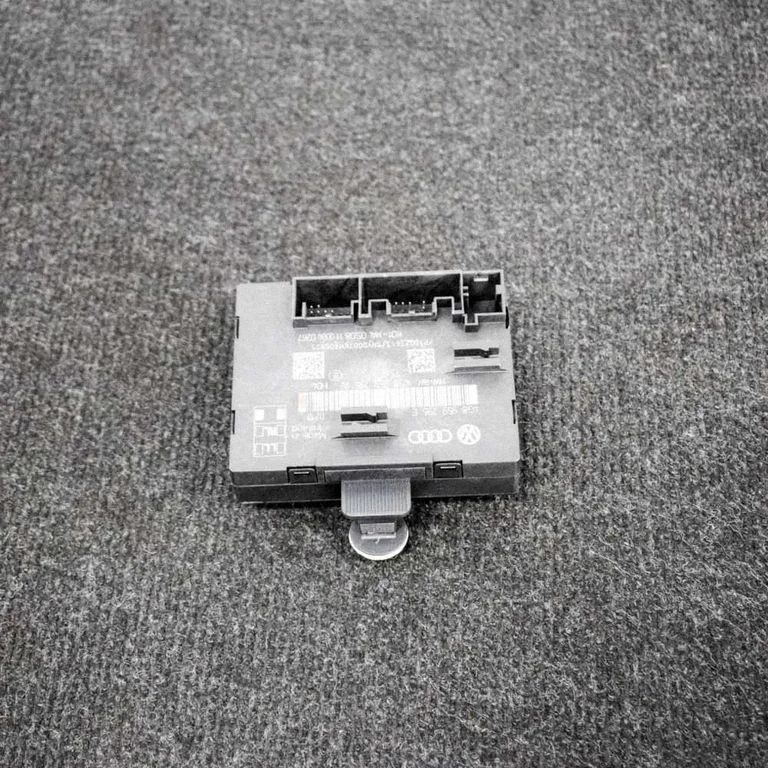 Durų elektronikos valdymo blokas
