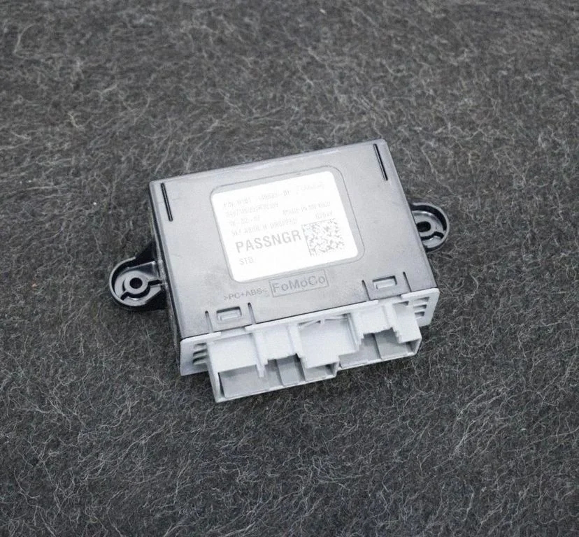 Durų elektronikos valdymo blokas