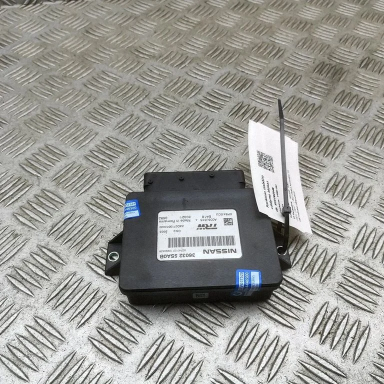 Galinių stabdžio (EMF) valdymo blokas