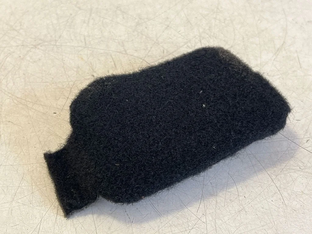 Kita bagažinės apdailos detalė