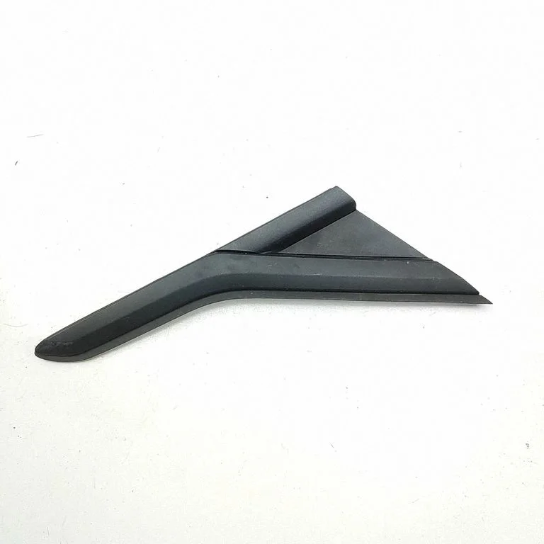 Veidrodėlio plastikinė apdaila
