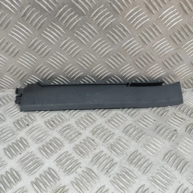 Kita salono detalė