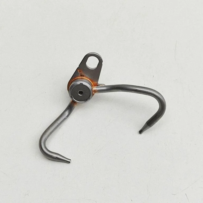 Kita variklio skyriaus detalė