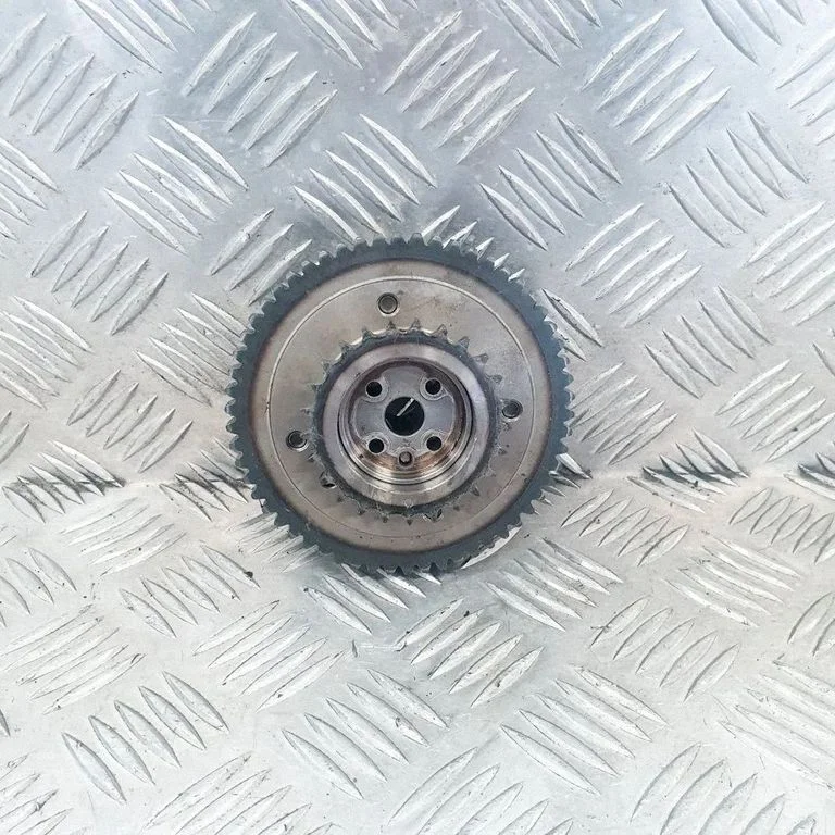 Kita variklio skyriaus detalė