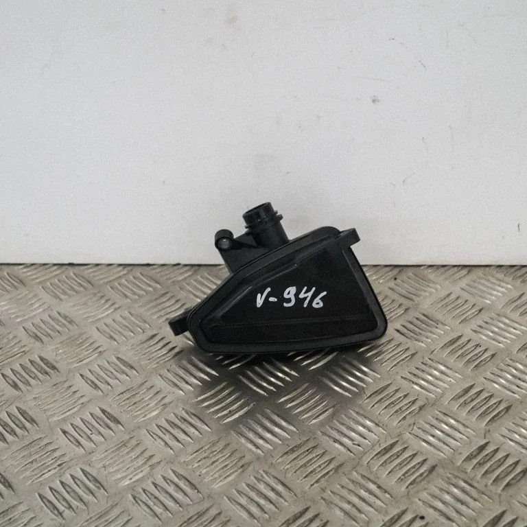 Kita variklio skyriaus detalė